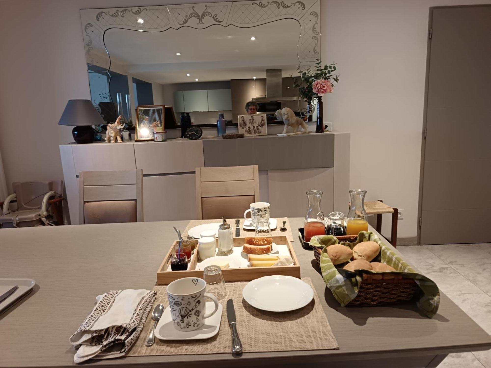 Chambre Et Table D'Hotes La Meule 폴리그니 외부 사진